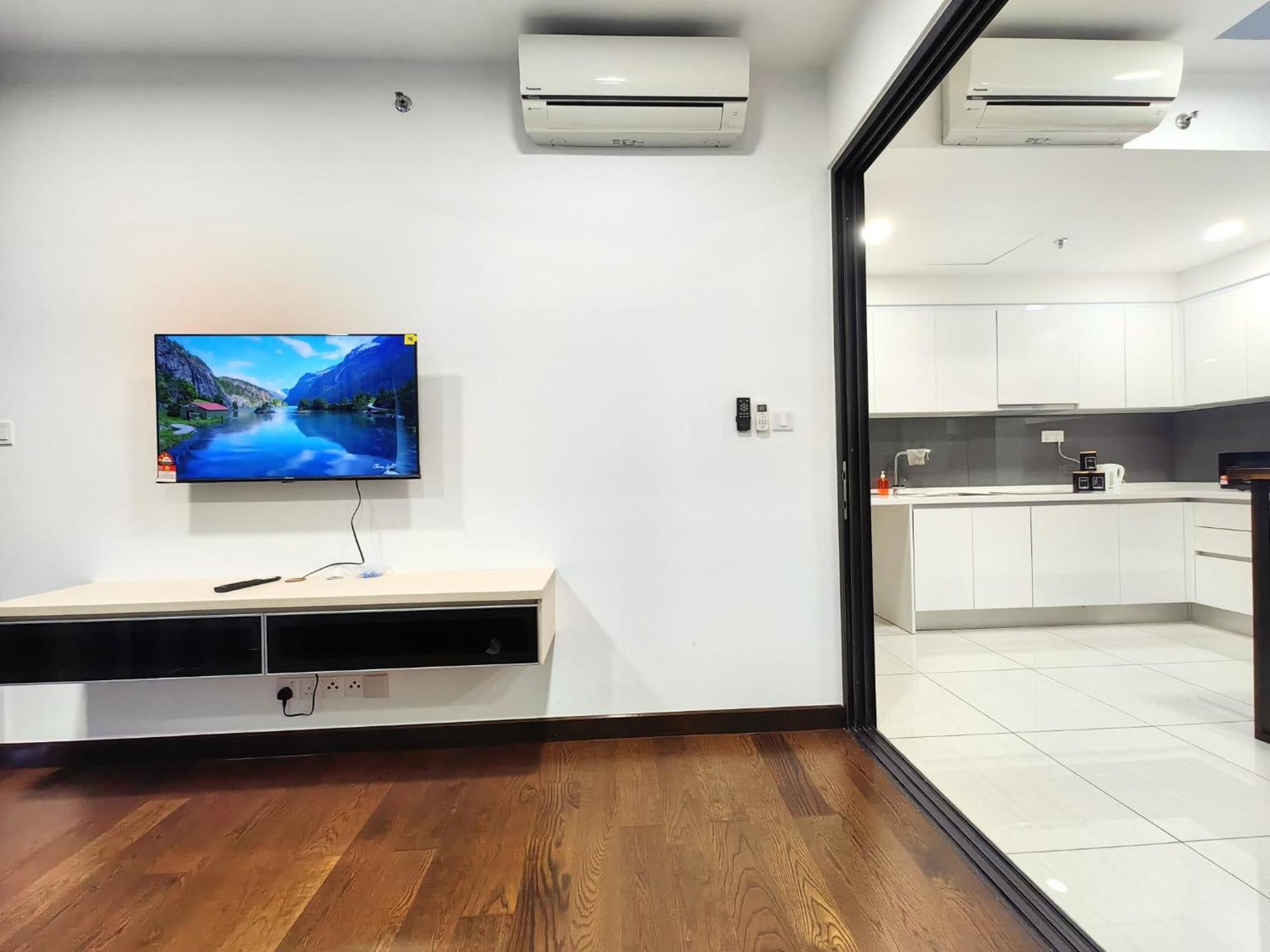 3110 Almas Muji Studio100mbps Netflix By Apartemen Nusajaya (Iskandar Puteri)